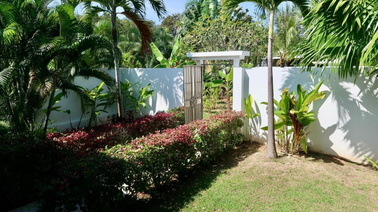 Jasmine Village Rawai 外观 照片